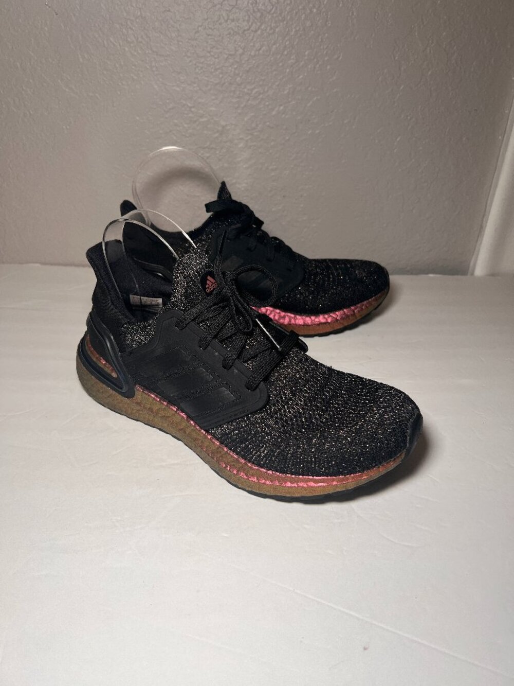 Adidas Men Size 6.5 Ultra Boost 20 Black Signal Pink Running Shoes FV8335